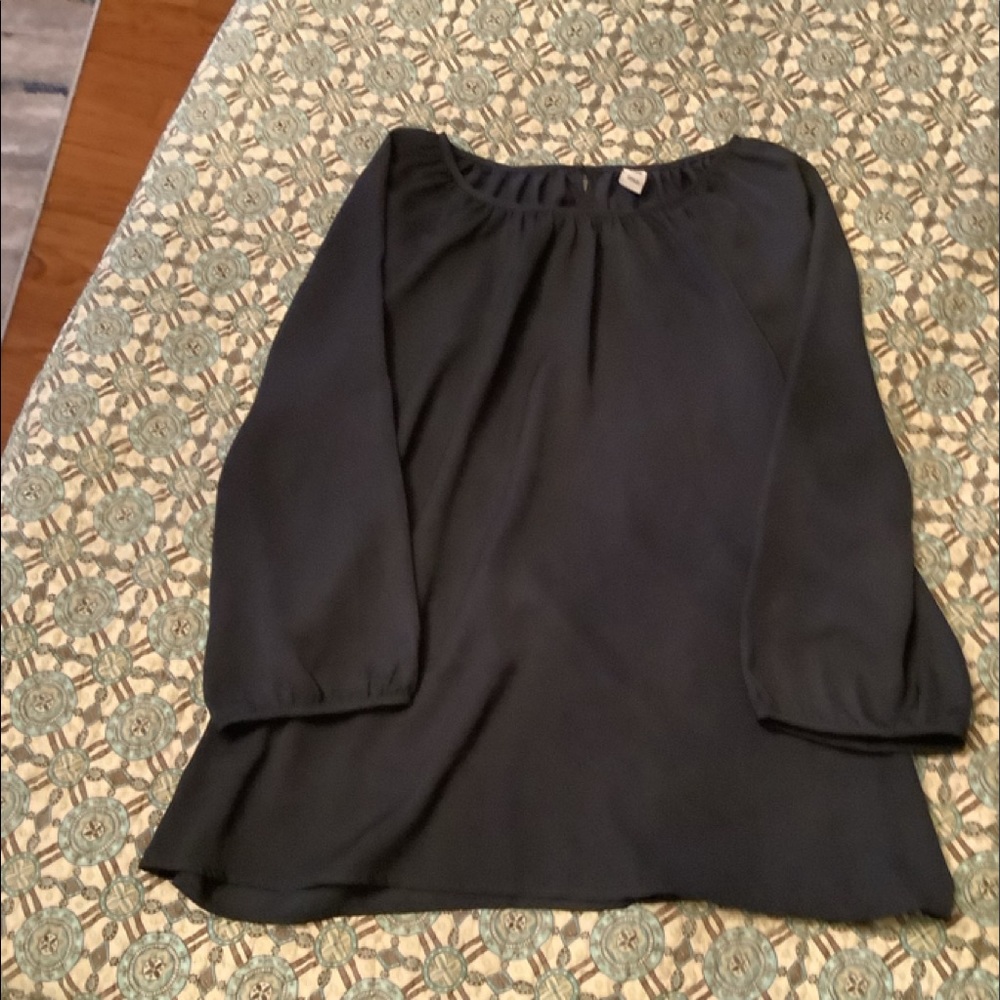 Woman’s Xhilaration Top
